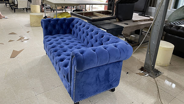 ảnh ghế sofa văng hiện đại sản xuất tại xưởng Sofa Lộc Tiến