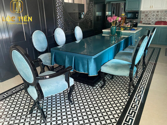 Bàn ghế ăn gia công tại xưởng sofa Lộc Tiến