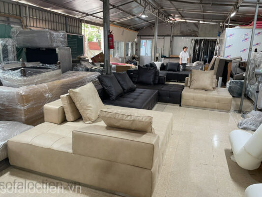 Ghế sofa văng bọc da bò sáp cao cấp gia công sản xuất tại xưởng sofa Lộc Tiến