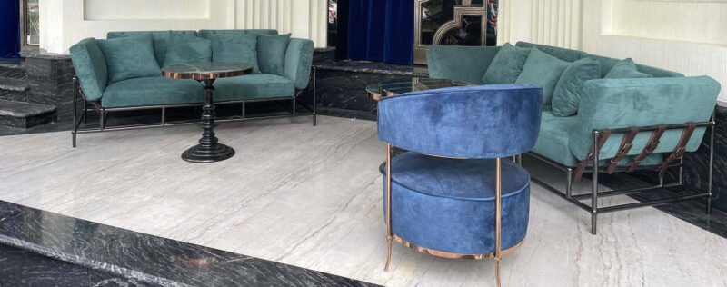 ảnh bộ bàn ghế sofa văng hiện đại bọc nỉ nhung cao cấp tại biệ thư sang trọng